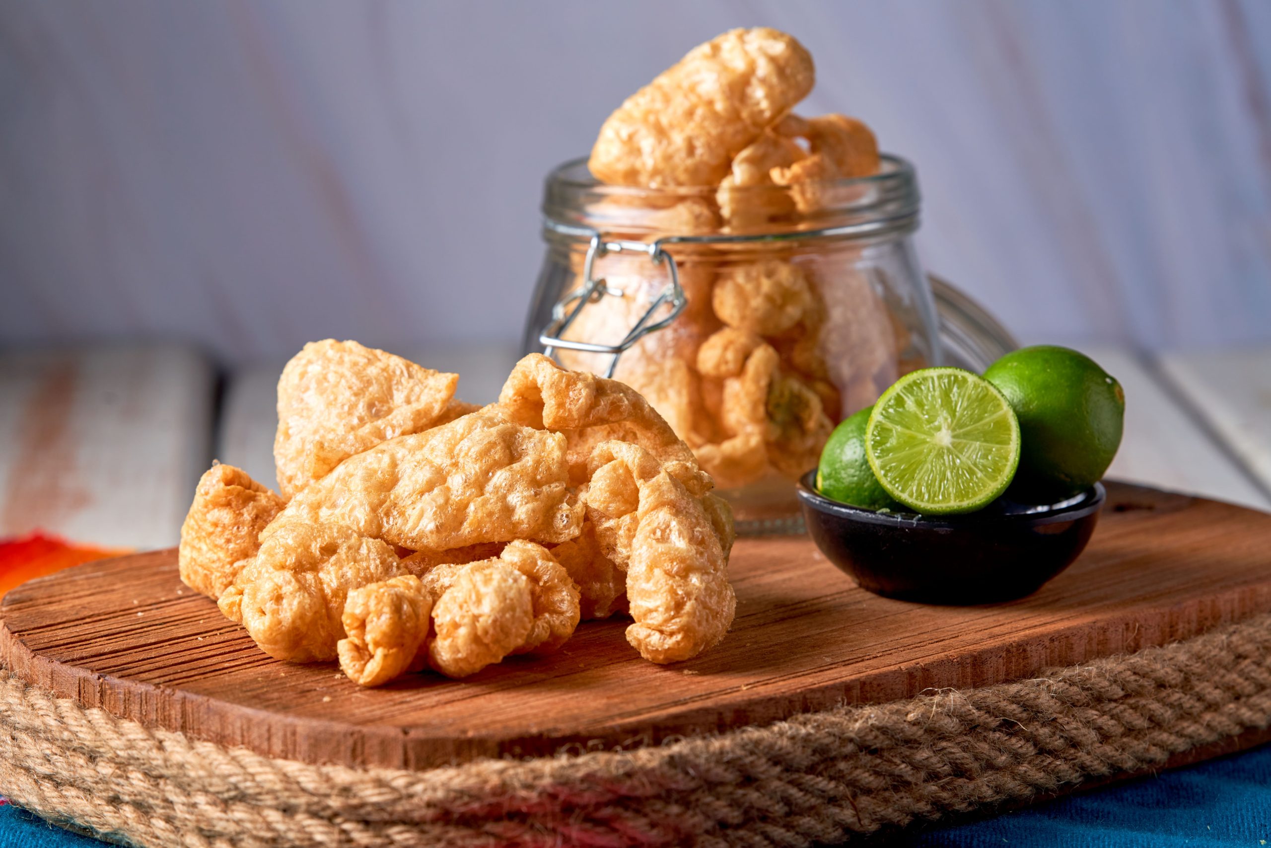 pork-rinds-also-called-chicharron-or-chicharrones-2023-03-01-19-58-20-utc pork-rinds-also-called-chicharron-or-chicharrones-2023-03-01-19-58-20-utc